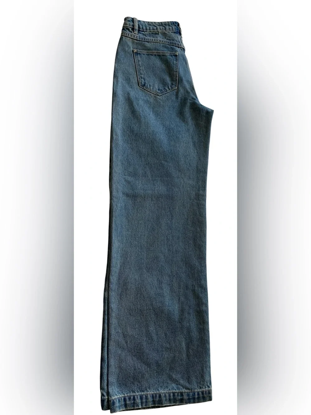 Abrand Straight-Leg Jeans in Medium Blue Denim